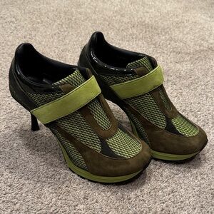 Sneex The Tepper Lime Green Never Worn